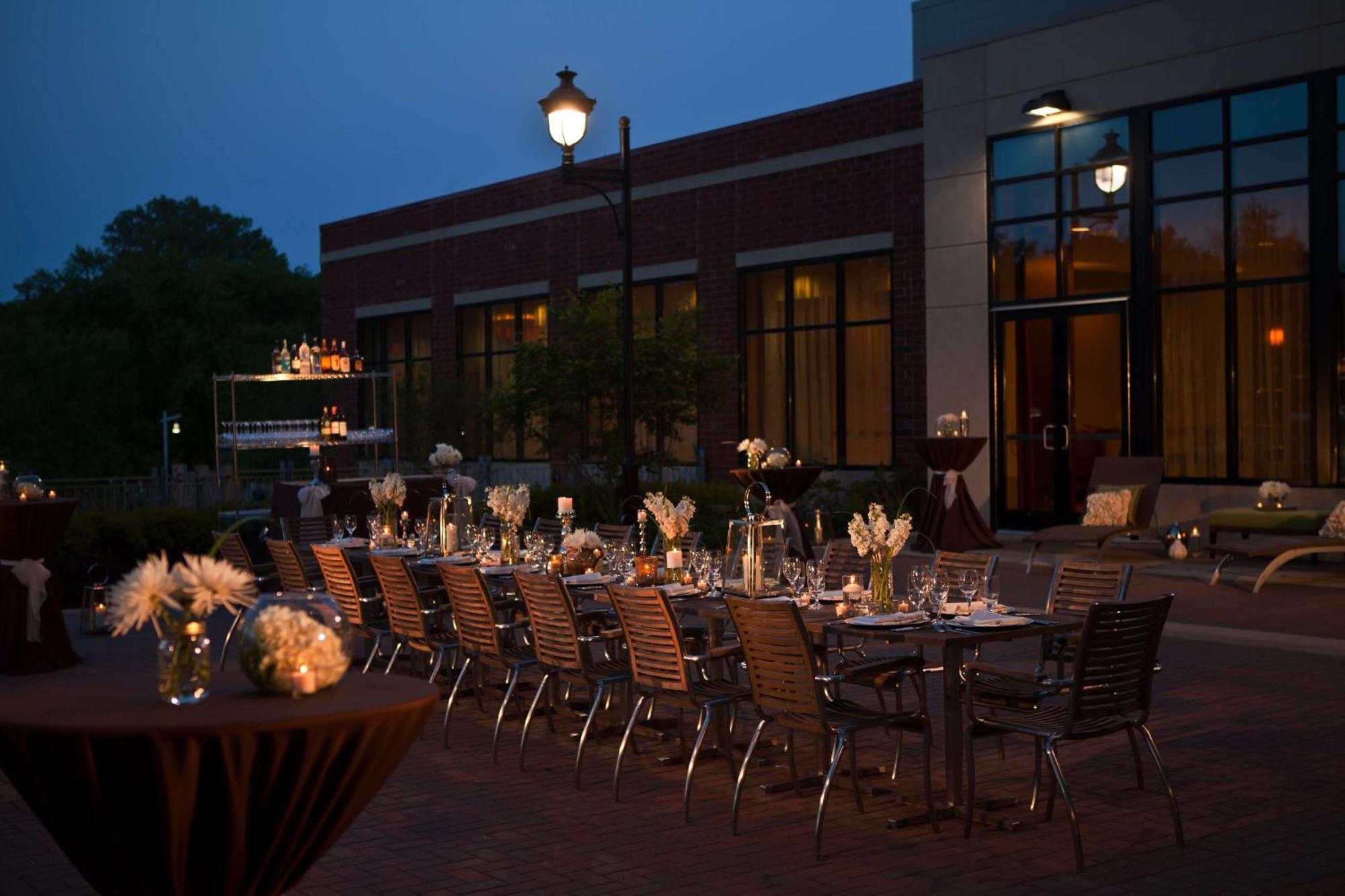 Hyatt Regency Coralville Exterior foto