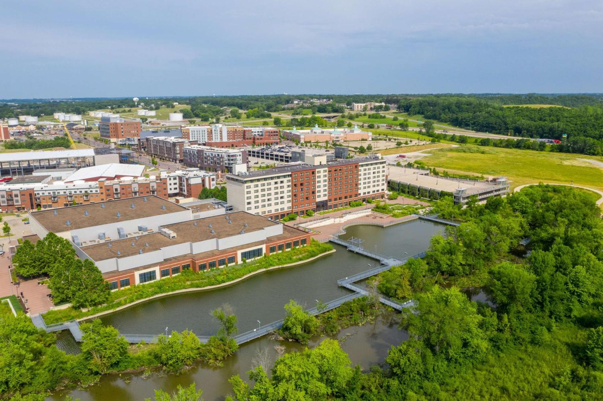 Hyatt Regency Coralville Exterior foto